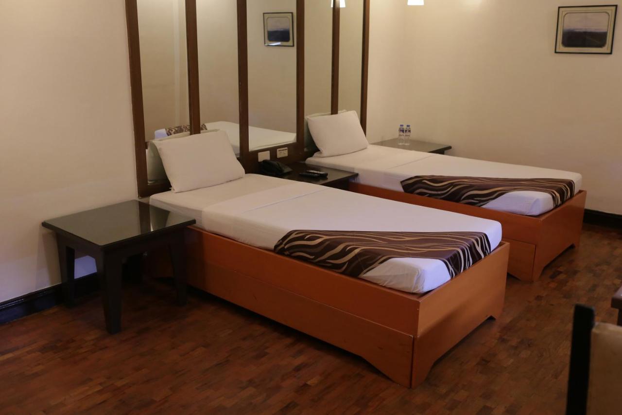 Amalfi718 Hotel Lipa City Екстер'єр фото